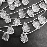 フラワーカービング(彫刻)*クォーツ・ペアシェイプ*約14×10ｍｍ前後*MI003 - 02404 - aoneko_gems