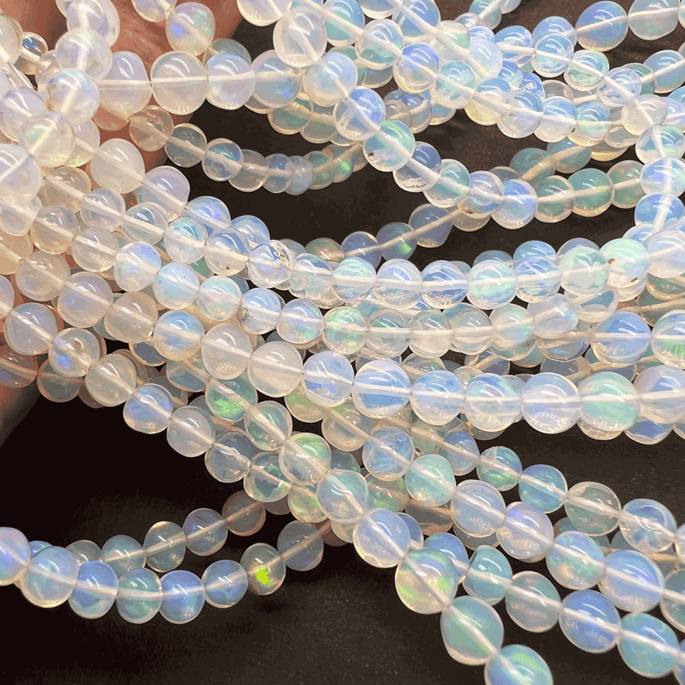 1/4連*透明＆ミルキー*エチオピアオパール*丸玉連*約３～７ｍｍ前後 - aoneko_gems