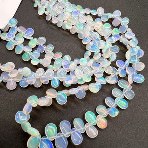 1/4連*ホワイト*エチオピアオパール*スムースペアシェイプ連*約5×4～9×5ｍｍ前後 - aoneko_gems