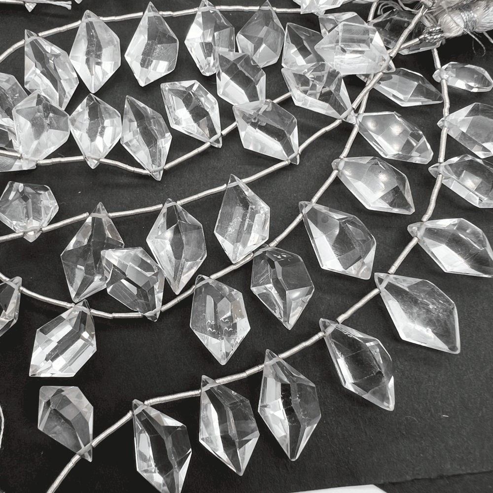 特価*クォーツ*スピンドルカット連*約15×8～18×10ｍｍ*MI001 - 02003 - aoneko_gems