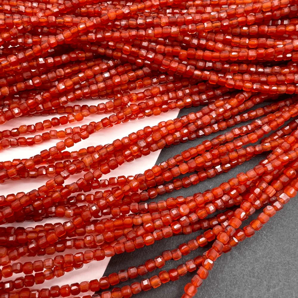 特価*鮮やかカーネリアン*キューブカット*約2.0ｍｍ*MI004 - 06501 - aoneko_gems