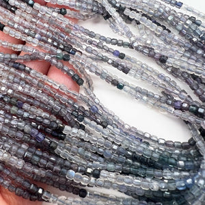高品質*寒色系*マルチカラースピネル*キューブカット*約2.1ｍｍ - aoneko_gems