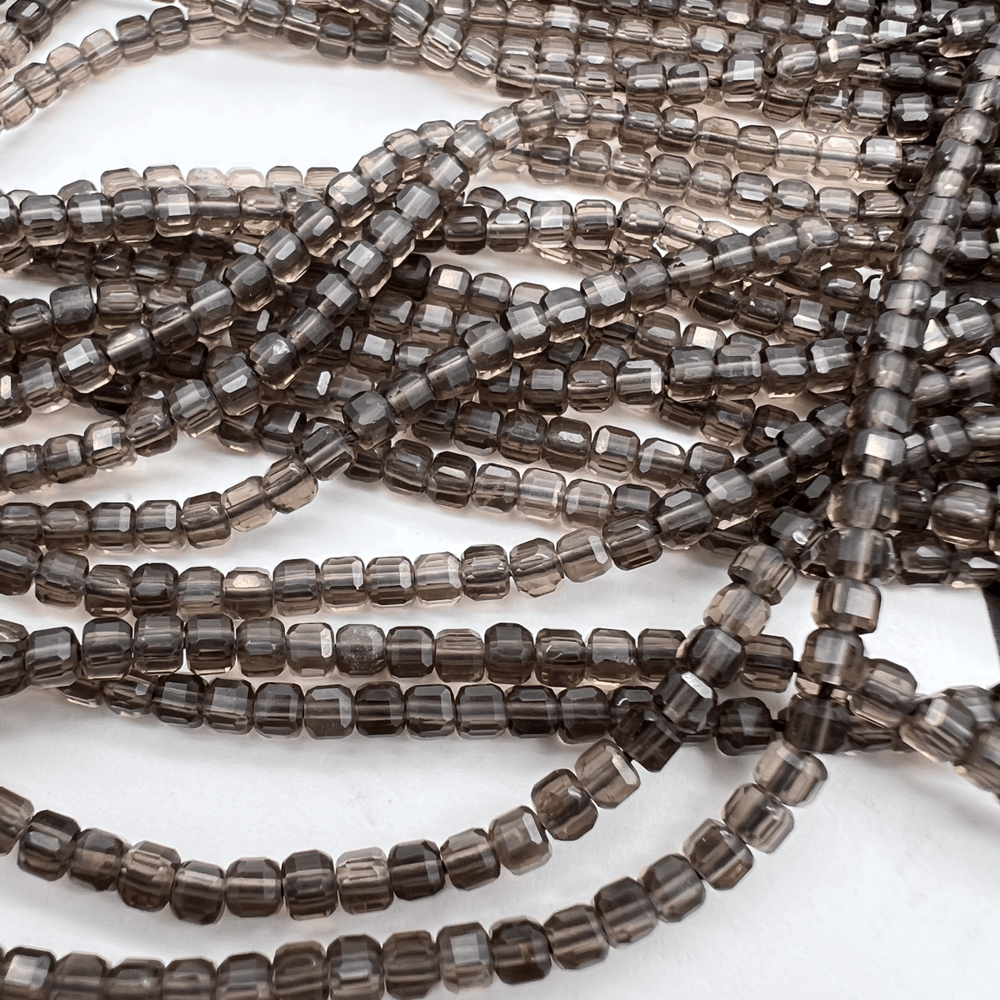 特価*スモーキークォーツ*キューブカット*約2.5ｍｍ*MI004 - 05501 - aoneko_gems