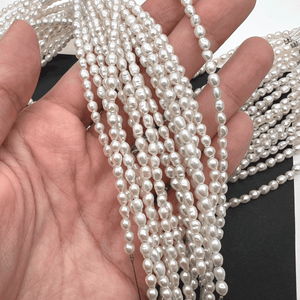 高品質ぴっかぴかテリテリ*ライス*ホワイト*淡水パール*約4.0×3.0ｍｍ前後*RK02 - aoneko_gems