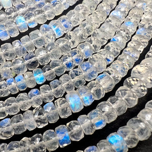 品質良し♪太ましい厚み*ブルームーンストーン*太めロンデルカット連*4.0～5.5ｍｍ - aoneko_gems