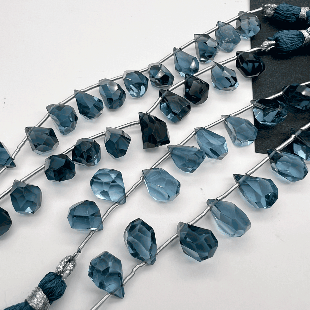 たっぷり&ずっしり*高品質ロンドンブルートパーズ*ラフドロップカット*MI001 - 08920 - aoneko_gems